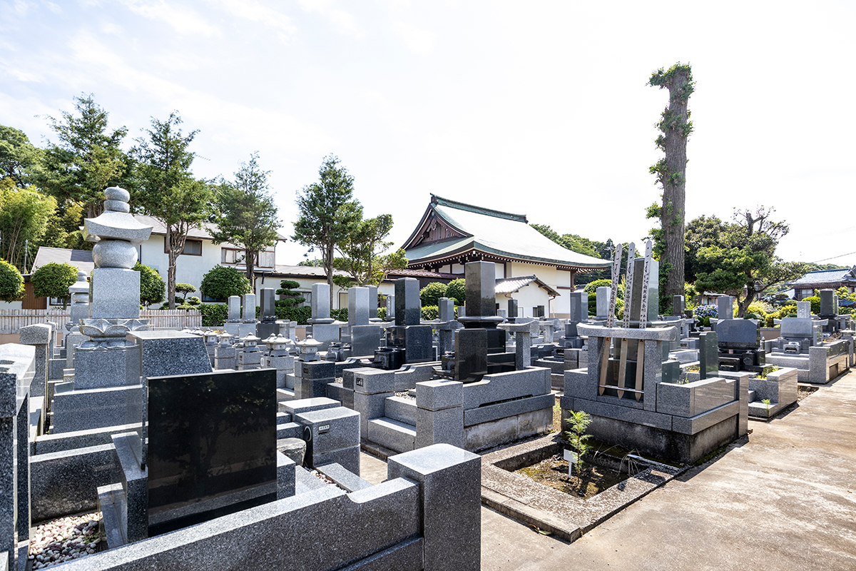 東栄寺霊園