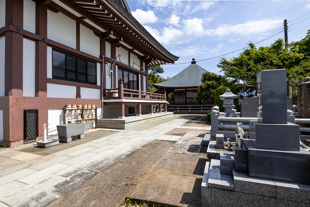 東栄寺霊園