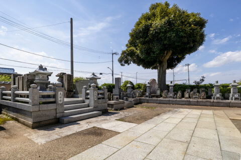 東栄寺霊園